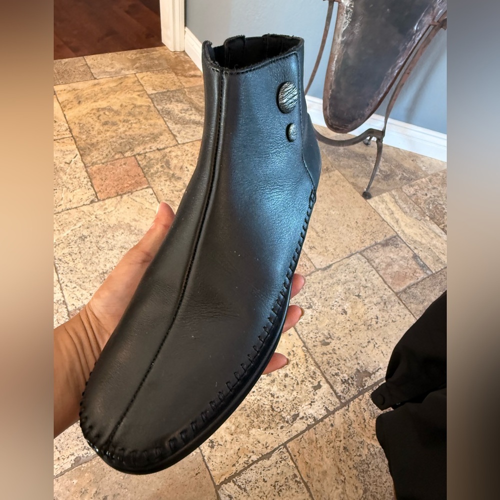 SAS jade Black Leather boots
